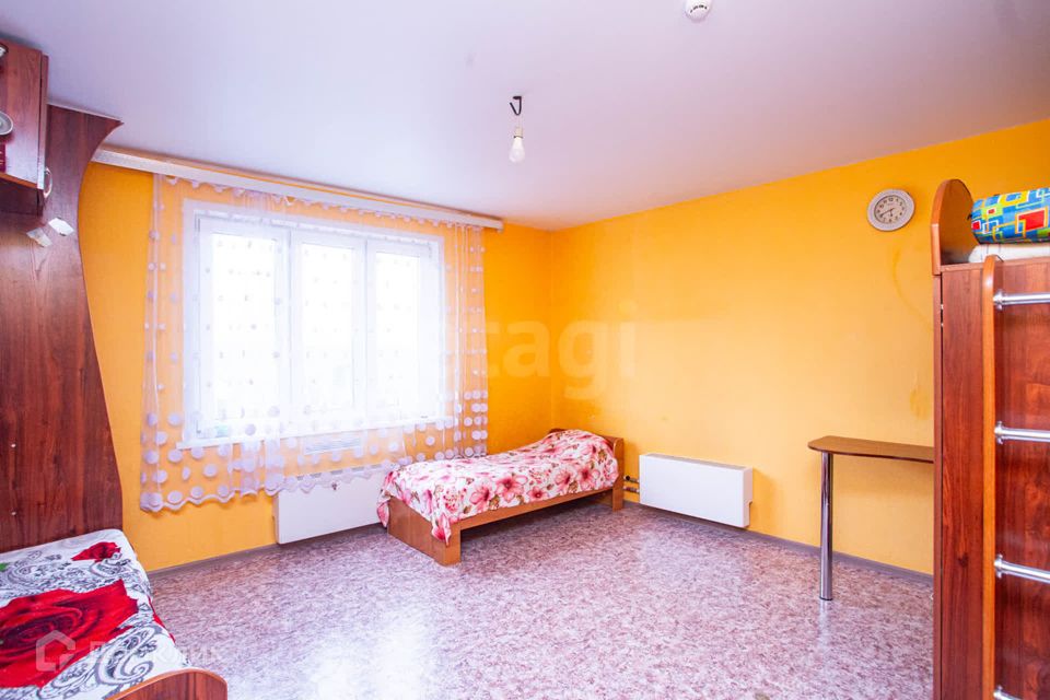 Продаётся 2-комнатная квартира, 55.8 м²