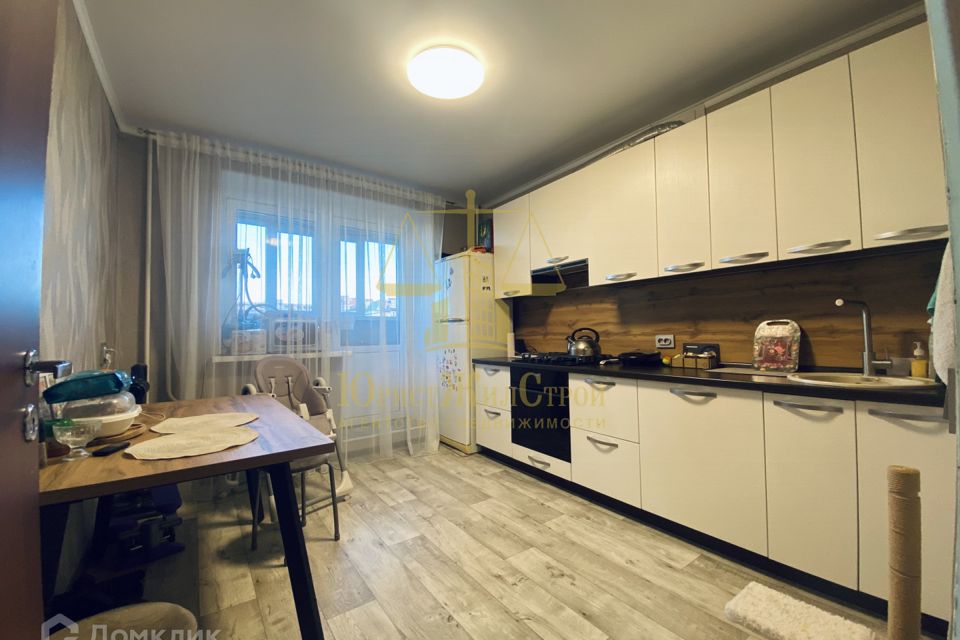 Продаётся 1-комнатная квартира, 41.4 м²