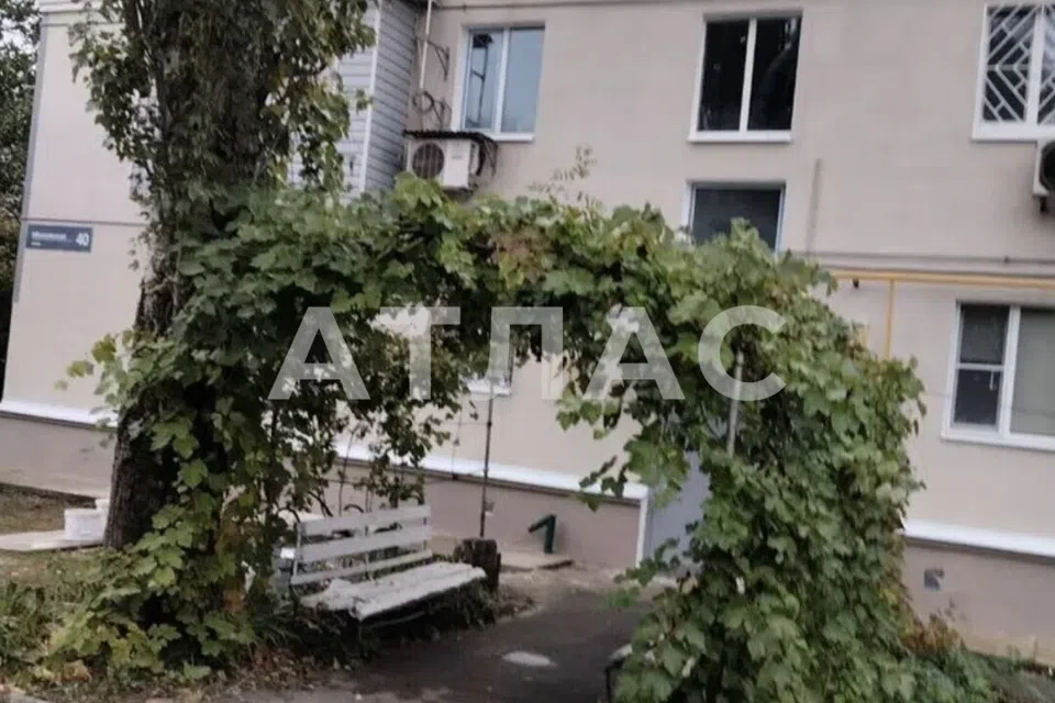 Продаётся 1-комнатная квартира, 30.4 м²