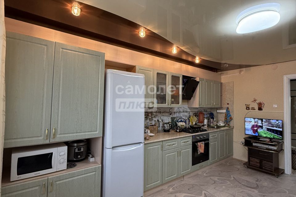Продаётся 2-комнатная квартира, 62.3 м²