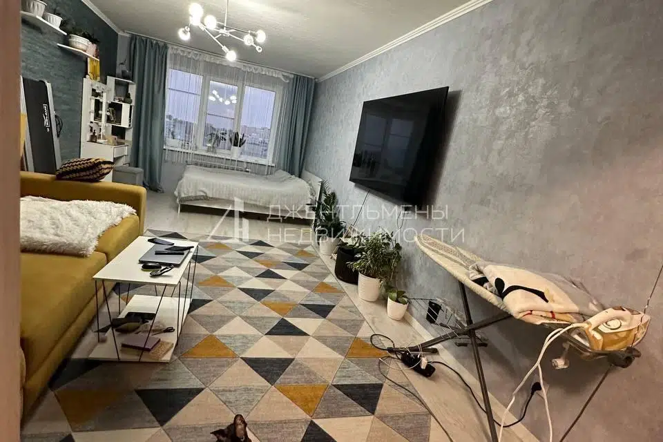Продаётся 2-комнатная квартира, 74 м²