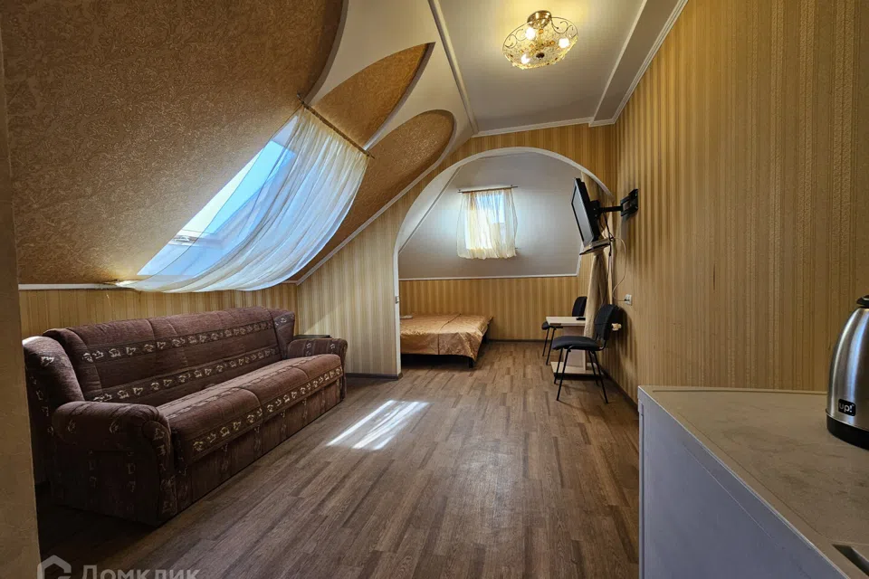 Продаётся 2-этажный дом, 495.3 м²