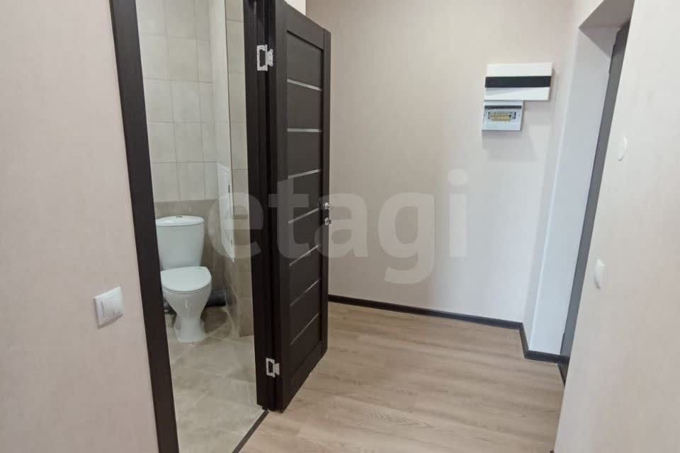 Продаётся 1-комнатная квартира, 38.1 м²