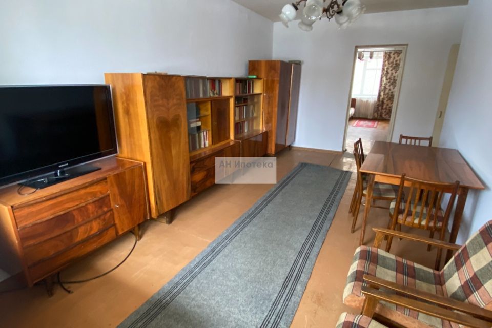 Продаётся 3-комнатная квартира, 58.8 м²