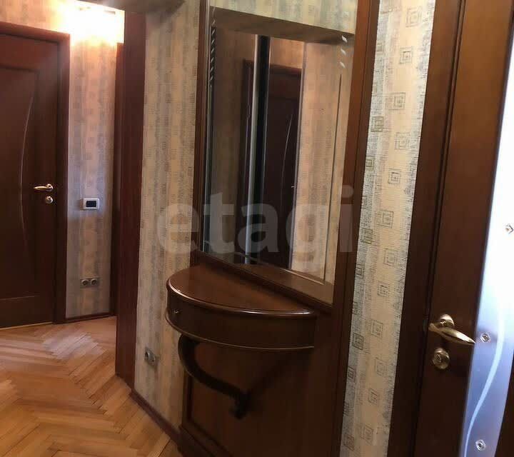 Продаётся 1-комнатная квартира, 41 м²