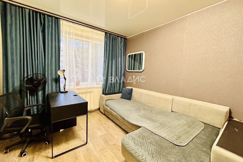 Продаётся 3-комнатная квартира, 60.1 м²