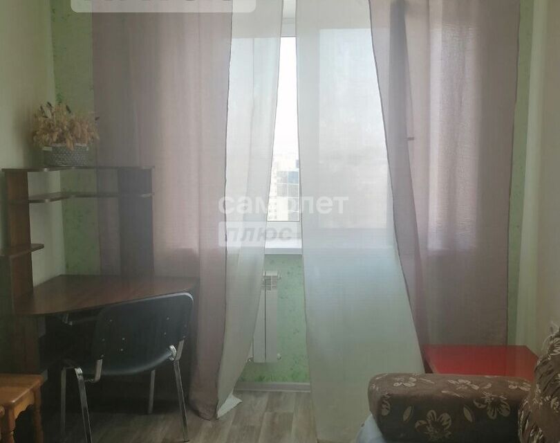 Продаётся 1-комнатная квартира, 40.2 м²