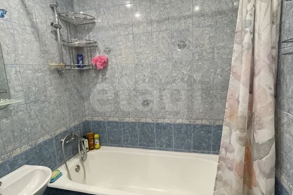 Продаётся 3-комнатная квартира, 62.5 м²