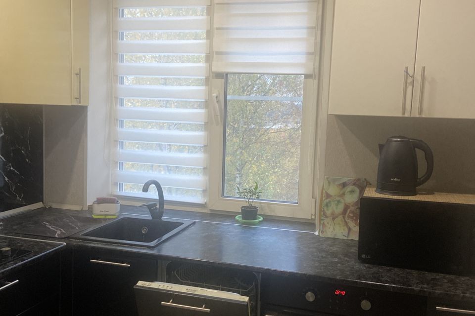 Сдаётся 2-комнатная квартира, 41.8 м²