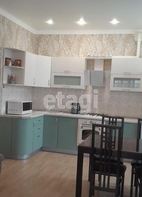 Продаётся 3-комнатная квартира, 80 м²