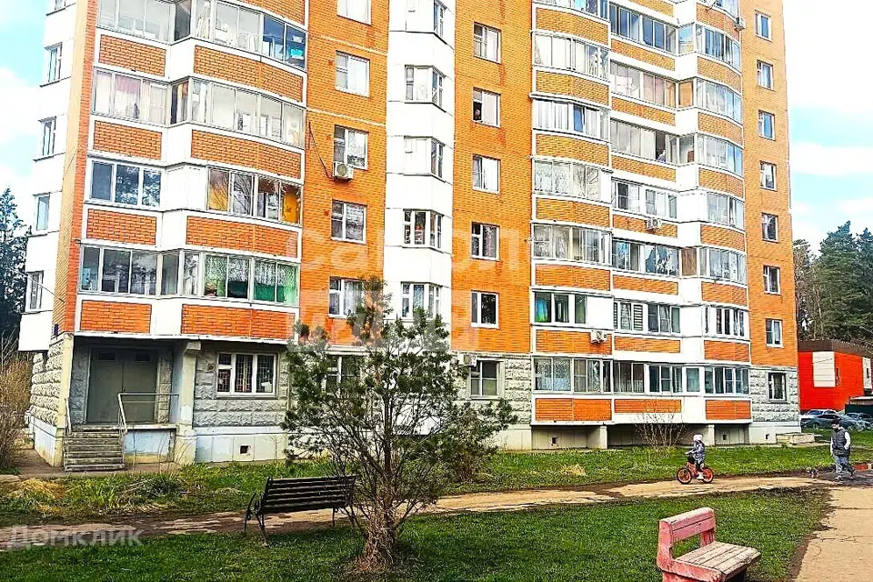 Продаётся 1-комнатная квартира, 38 м²