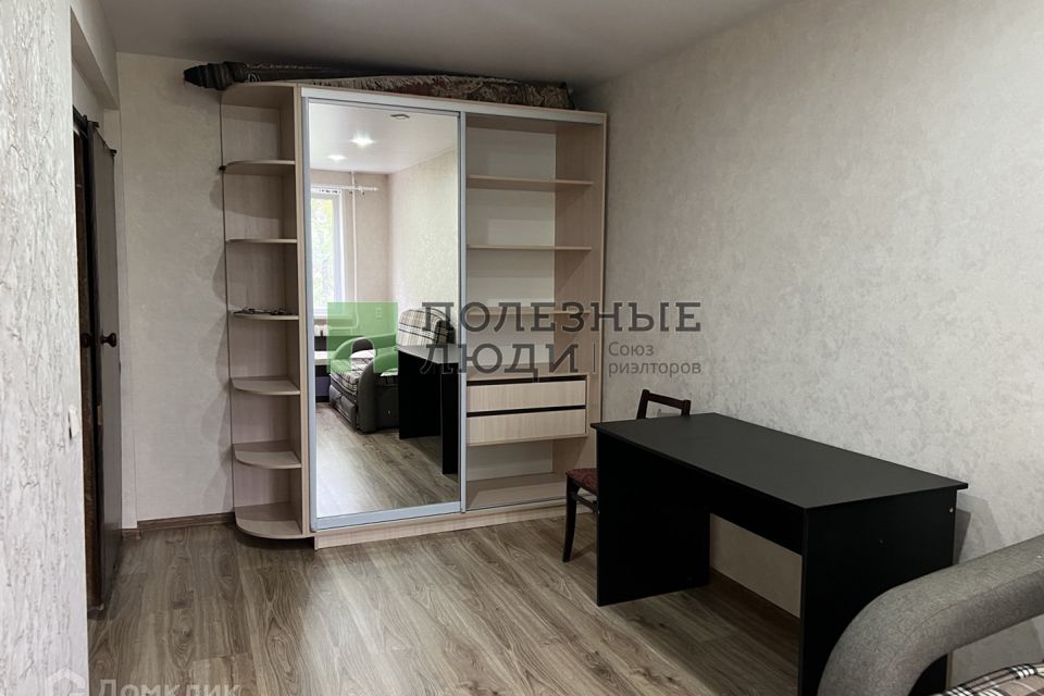 Сдаётся 3-комнатная квартира, 55.4 м²