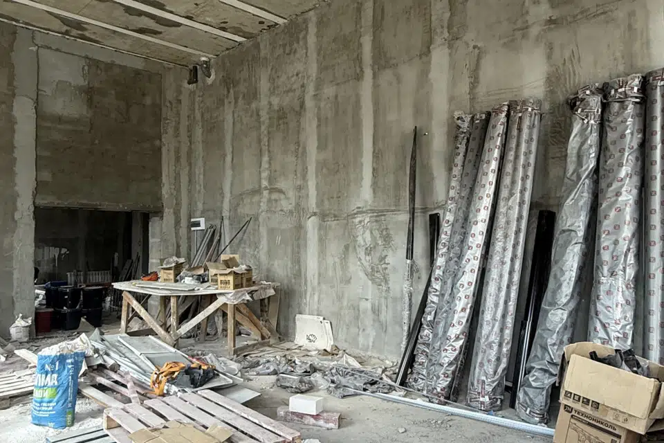 Сдаётся торговое помещение, 180.4 м²