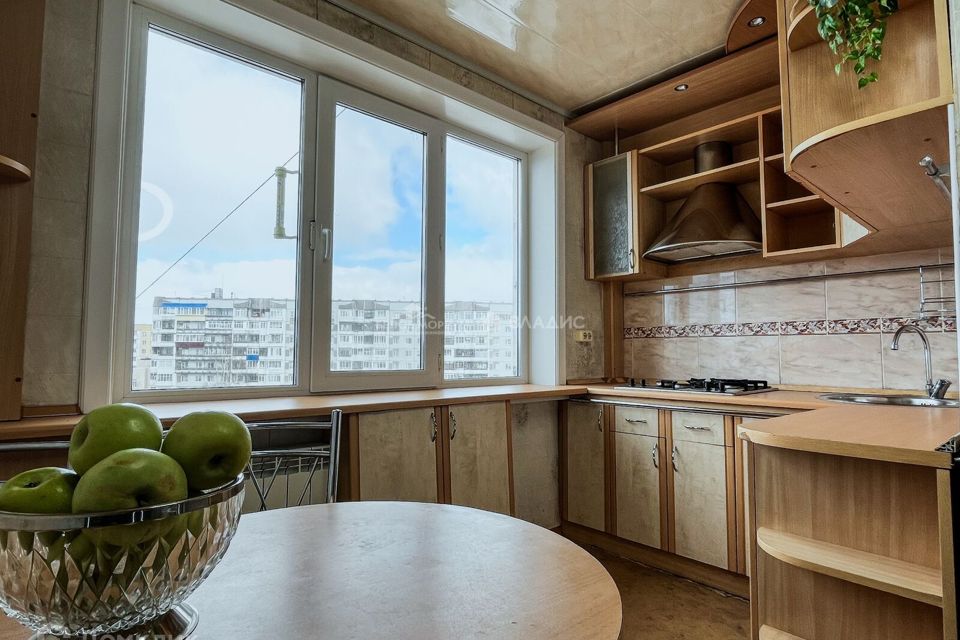 Продаётся 3-комнатная квартира, 61.8 м²