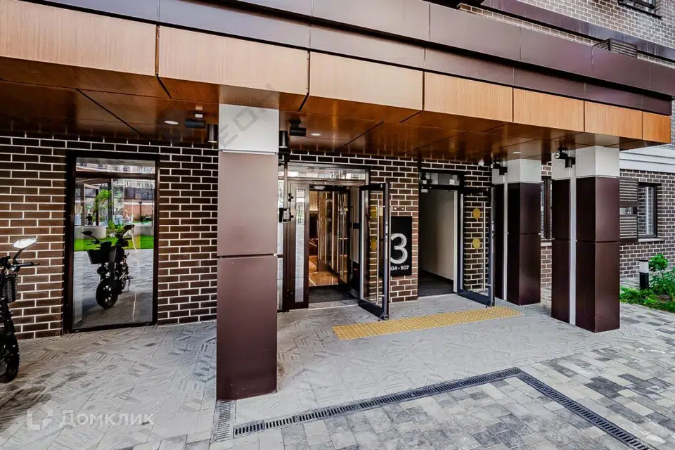 Продаётся 1-комнатная квартира, 37.4 м²