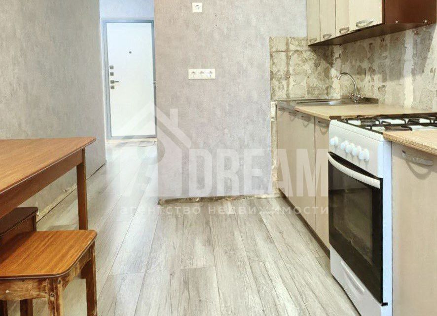 Продаётся 1-комнатная квартира, 37 м²