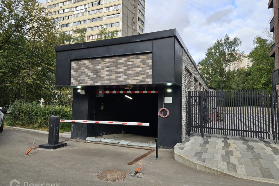 Продаётся машиноместо, 21.9 м²