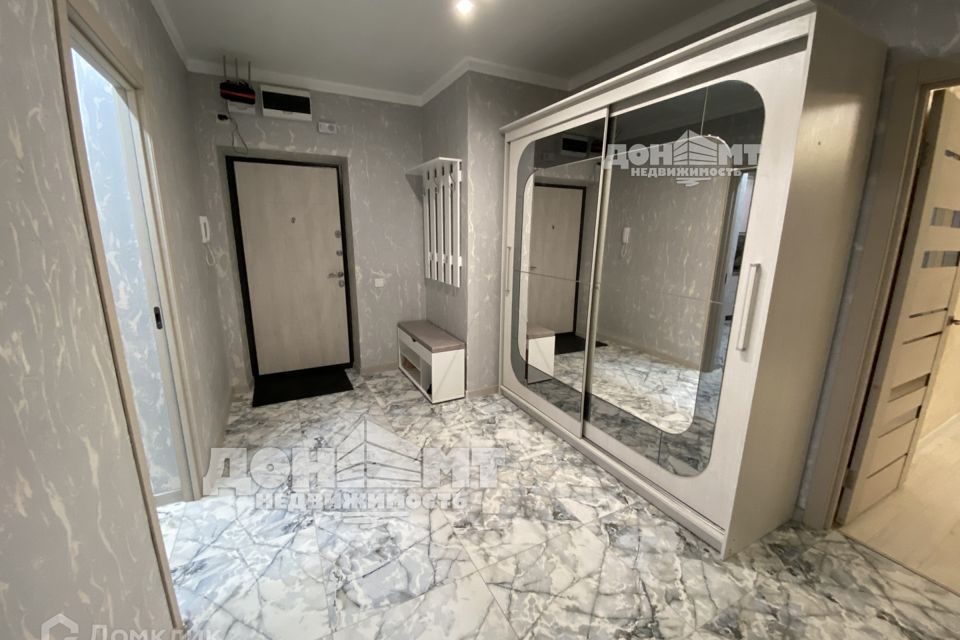 Сдаётся 2-комнатная квартира, 68 м²