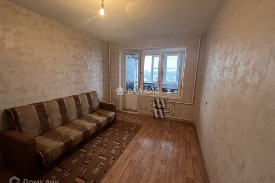 Продаётся комната в 3-комн. квартире, 66.6 м²
