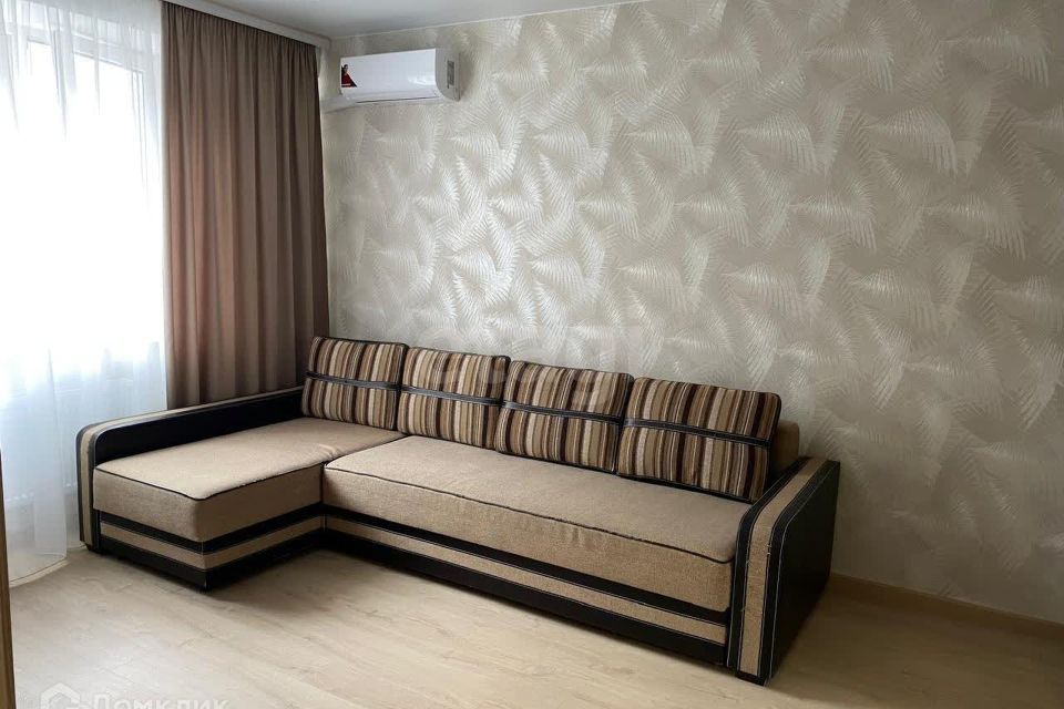Сдаётся 1-комнатная квартира, 35 м²