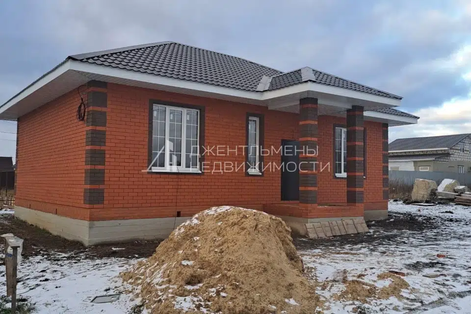 Продаётся 1-этажный дом, 100 м²