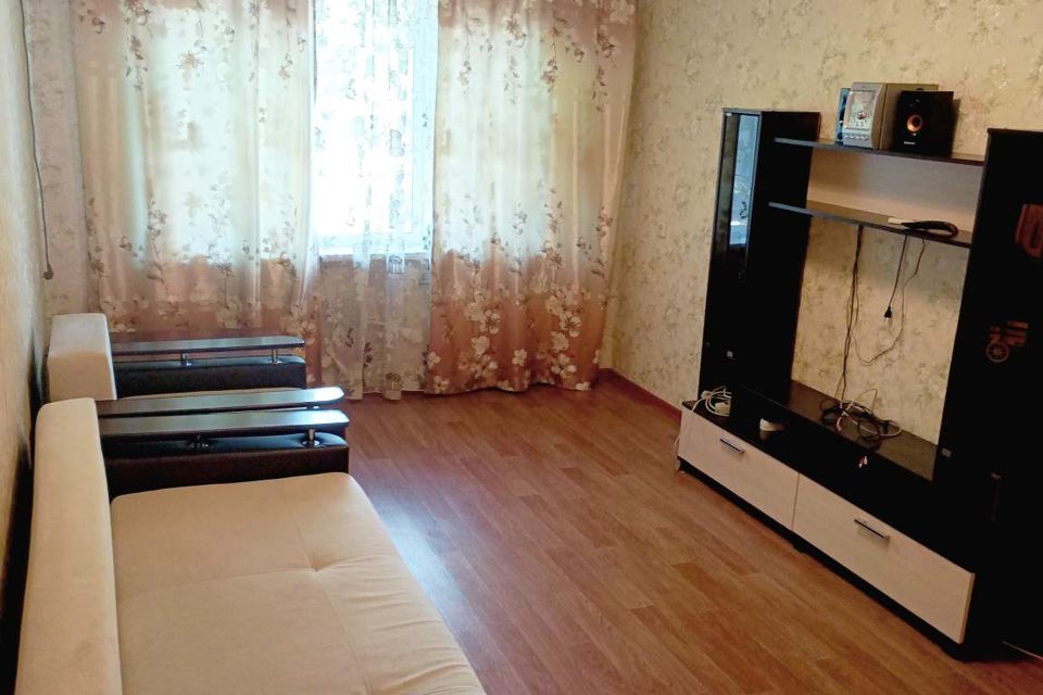 Сдаётся 2-комнатная квартира, 43 м²