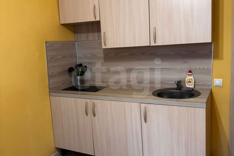 Продаётся 1-комнатная квартира, 37.9 м²