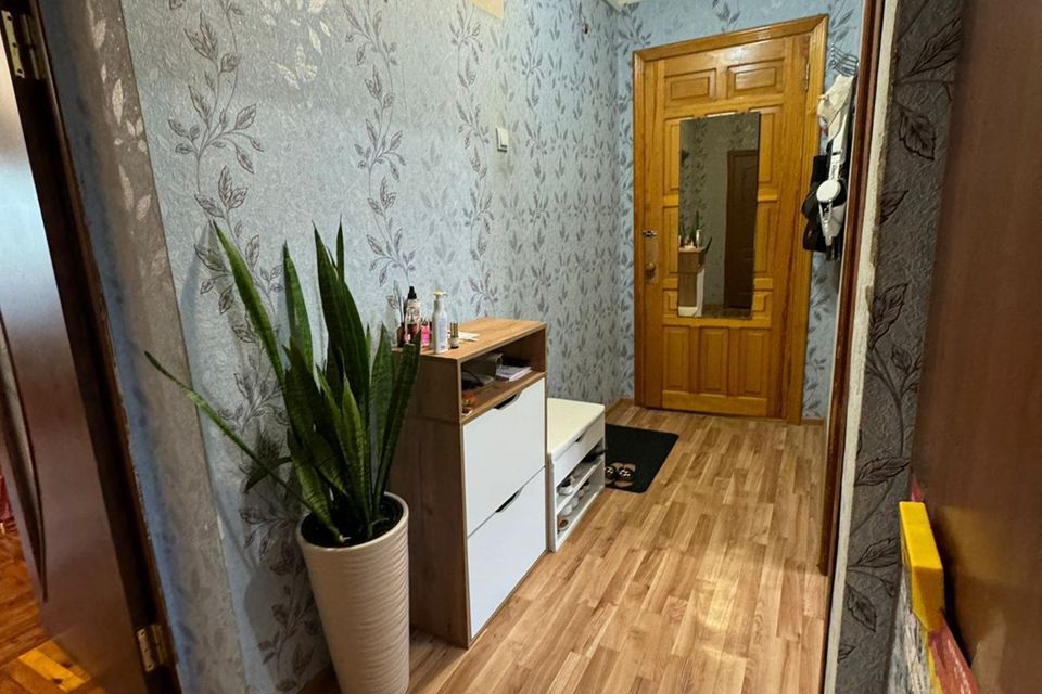 Продаётся 2-комнатная квартира, 56.6 м²