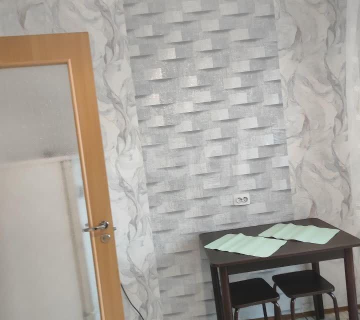 Продаётся 1-комнатная квартира, 41 м²