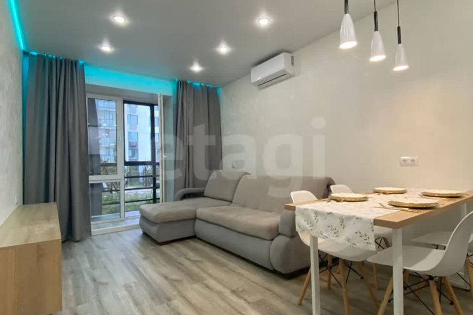 Продаётся 2-комнатная квартира, 55.5 м²