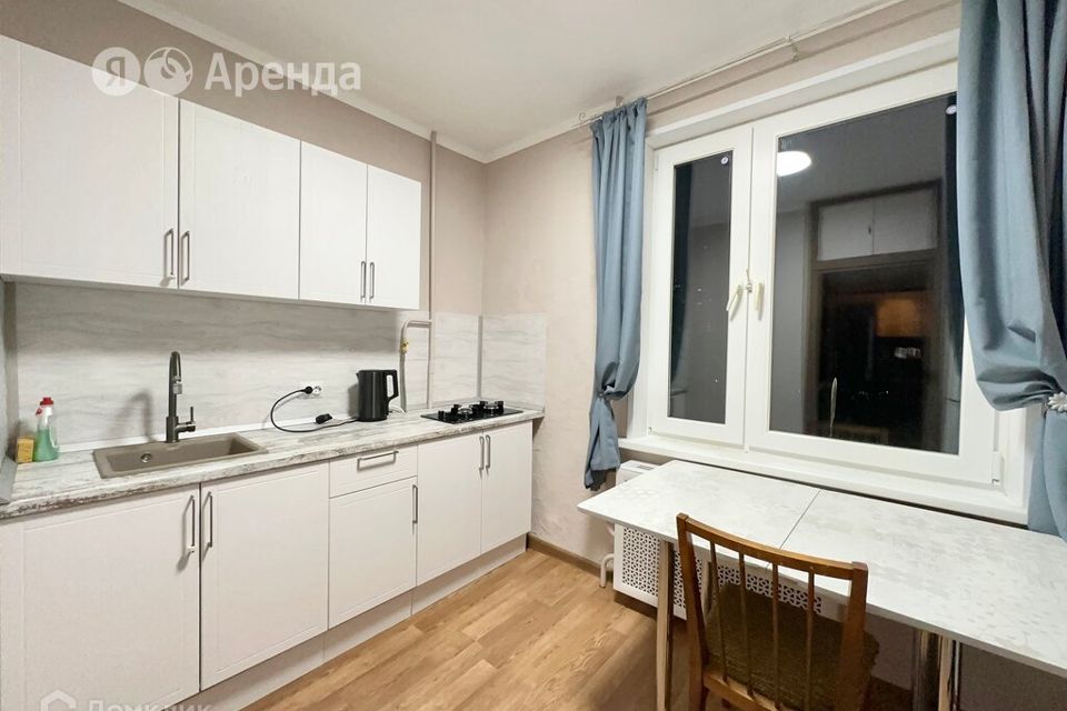 Сдаётся 2-комнатная квартира, 49 м²