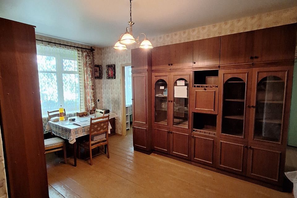 Продаётся 3-комнатная квартира, 56.7 м²