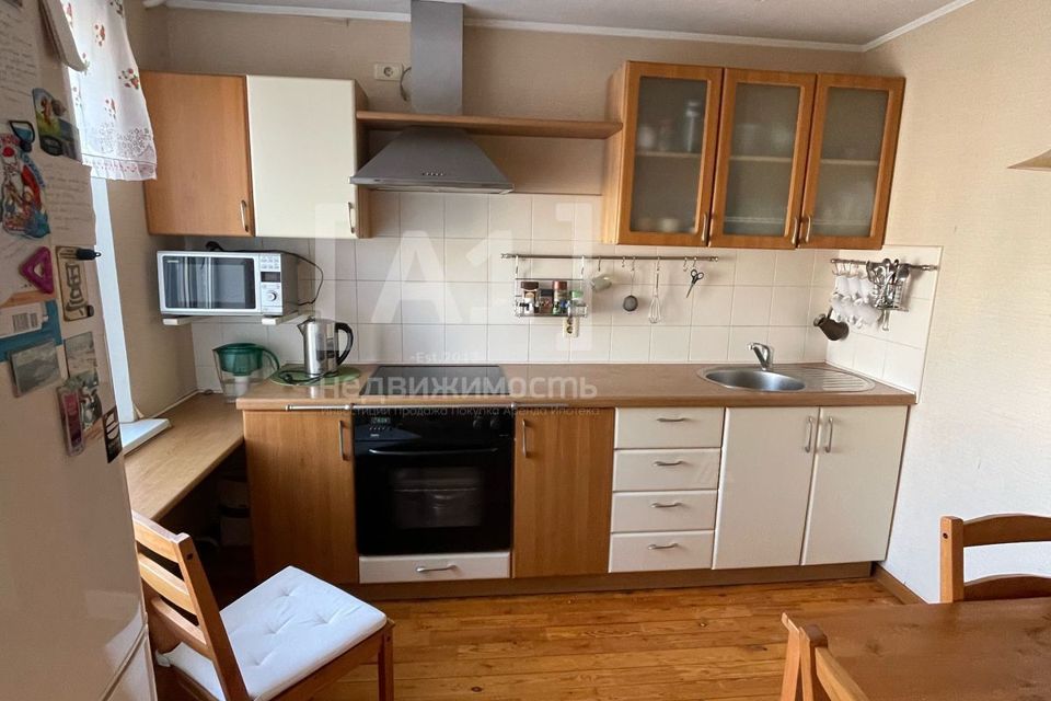 Продаётся 3-комнатная квартира, 65 м²