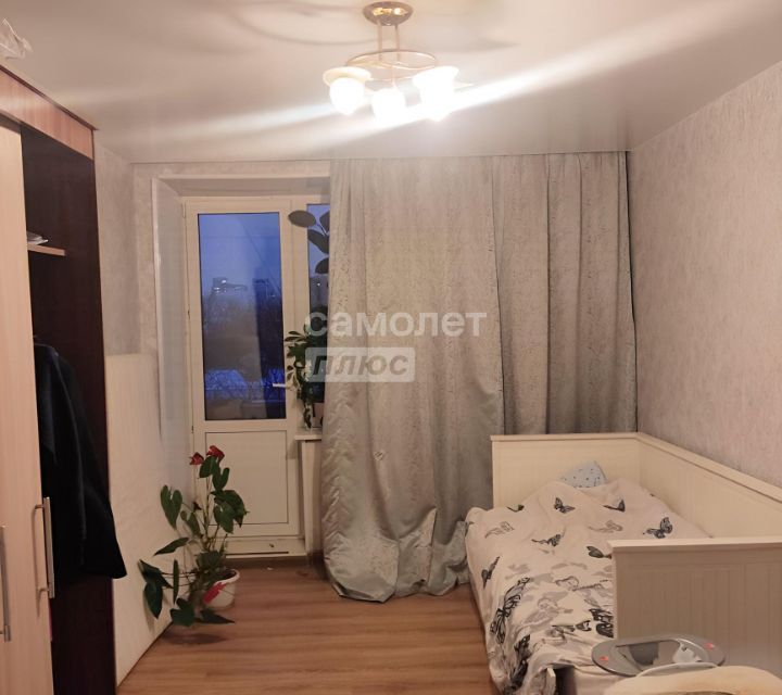 Продаётся 3-комнатная квартира, 57 м²