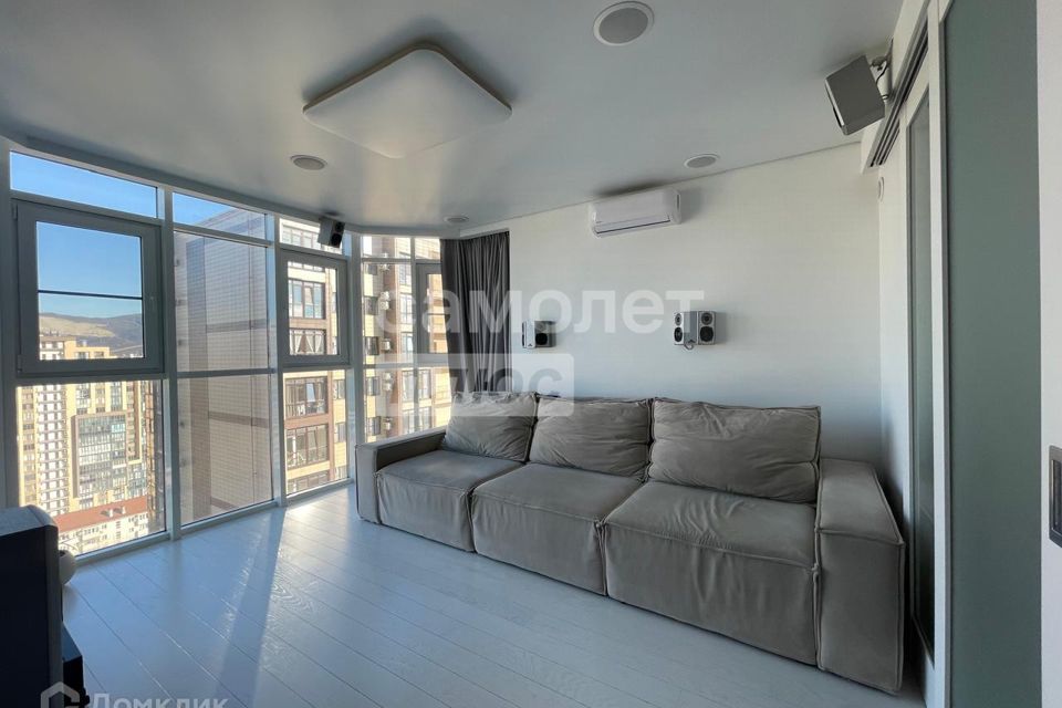 Продаётся 1-комнатная квартира, 48.2 м²