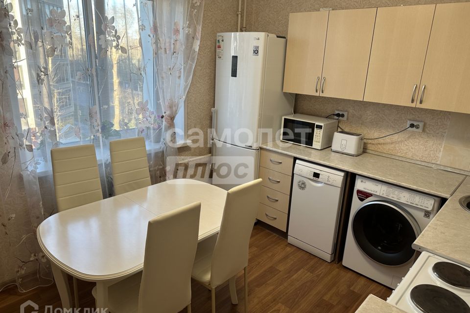 Продаётся 2-комнатная квартира, 57.8 м²