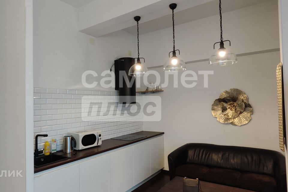 Продаётся 2-комнатная квартира, 61.5 м²