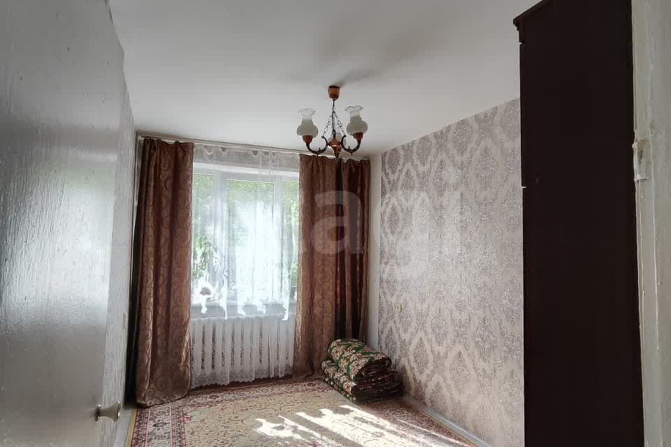Продаётся 3-комнатная квартира, 57.7 м²