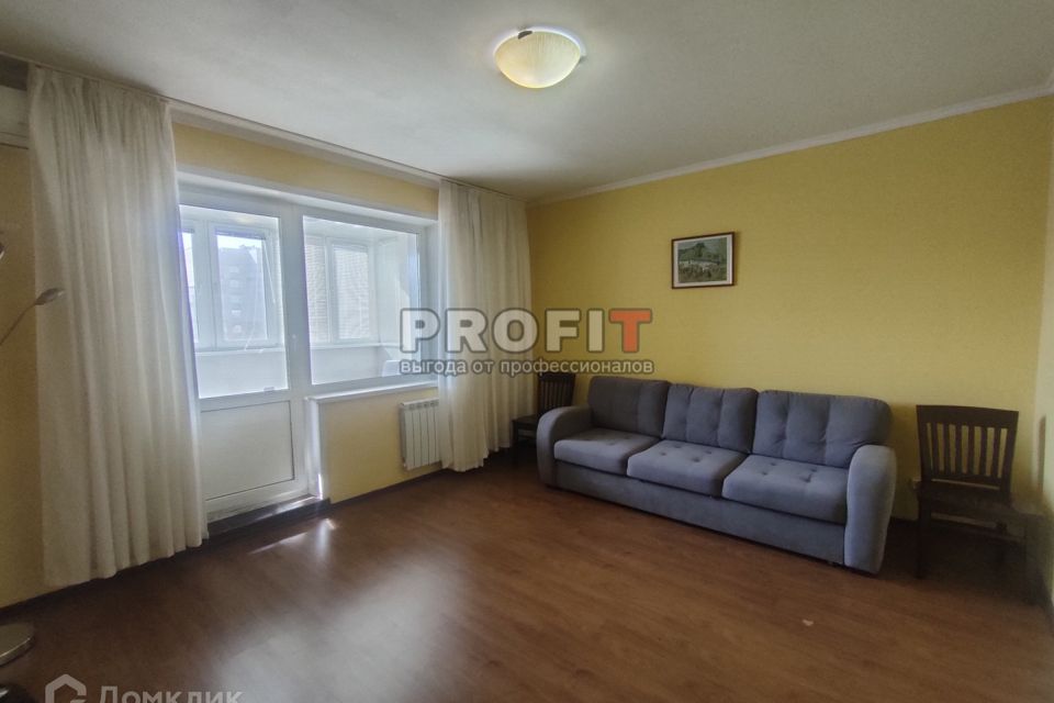 Сдаётся 2-комнатная квартира, 53 м²