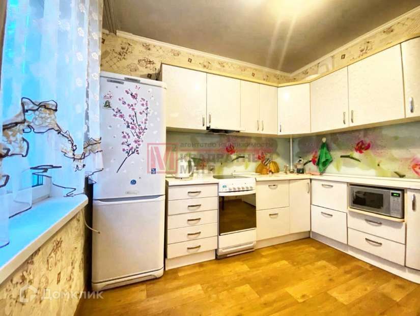 Сдаётся 2-комнатная квартира, 56 м²