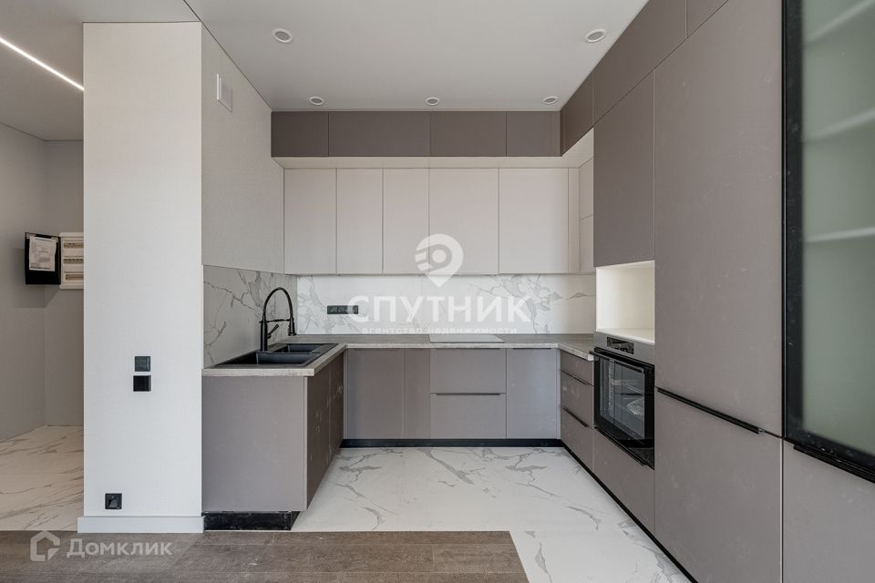 Продаётся 2-комнатная квартира, 62.3 м²