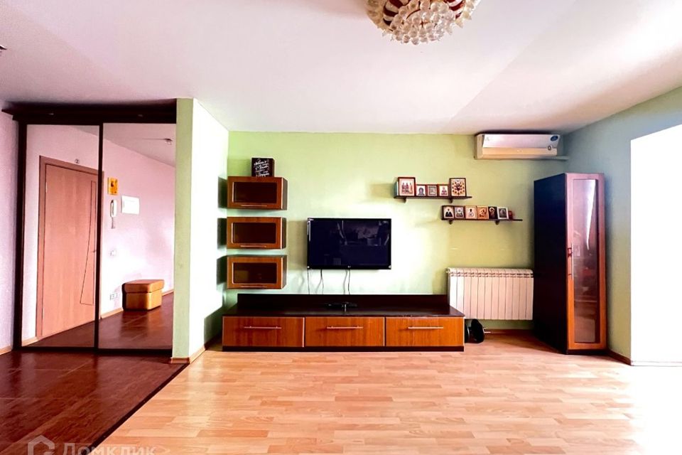 Продаётся 3-комнатная квартира, 70 м²