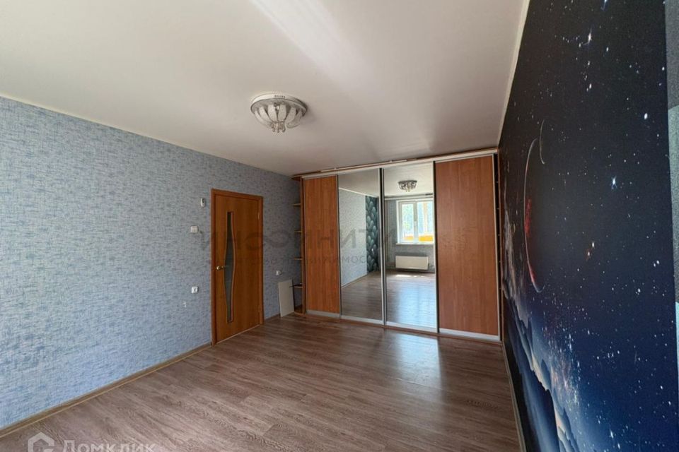 Продаётся 1-комнатная квартира, 37 м²