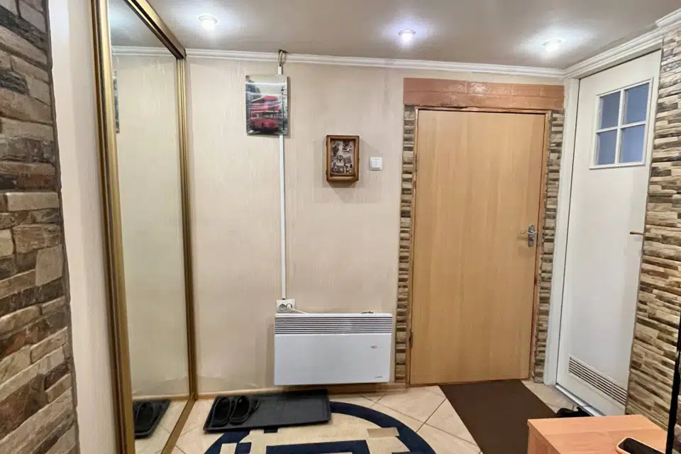 Продаётся 2-этажный дом, 130 м²