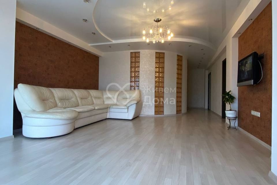 Продаётся 2-комнатная квартира, 87.5 м²