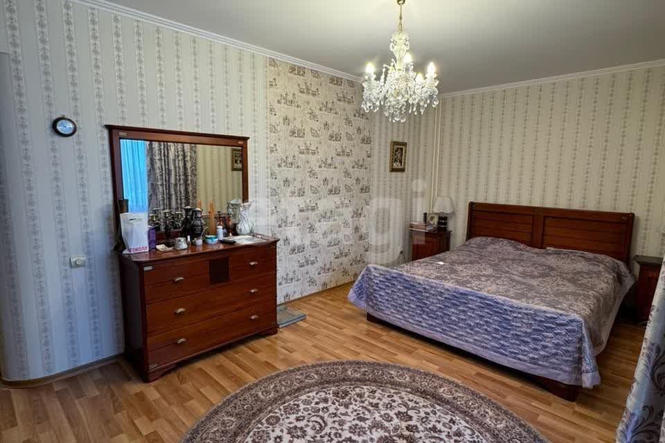 Продаётся 3-комнатная квартира, 82.2 м²