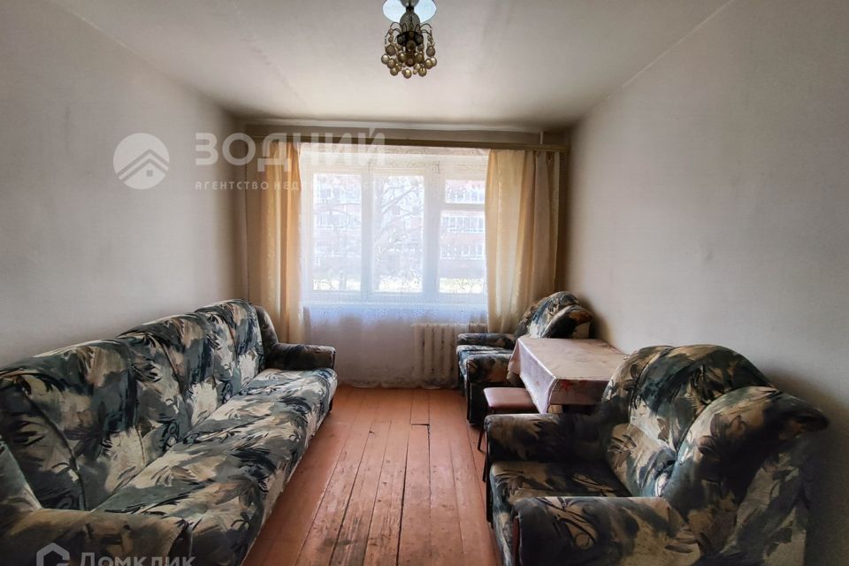 Продаётся комната в 1-комн. квартире, 14 м²