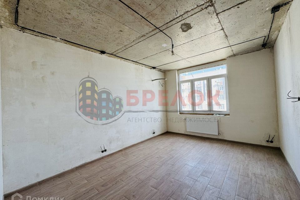 Продаётся 1-комнатная квартира, 43 м²