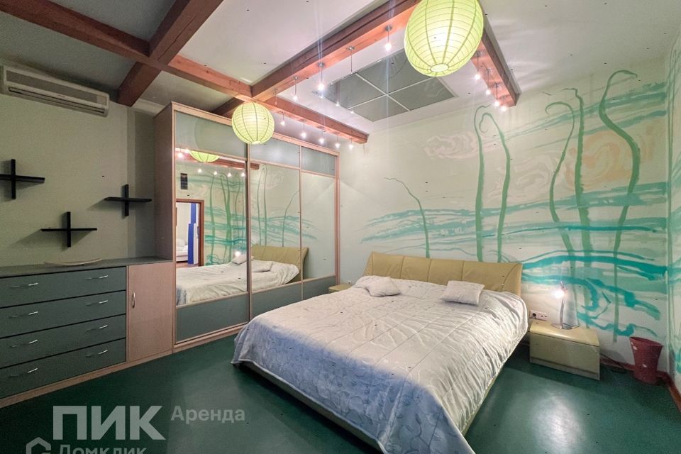 Сдаётся 3-комнатная квартира, 101 м²