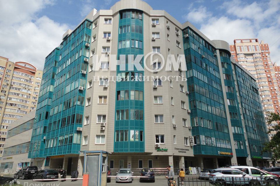 Продаётся 1-комнатная квартира, 43.2 м²